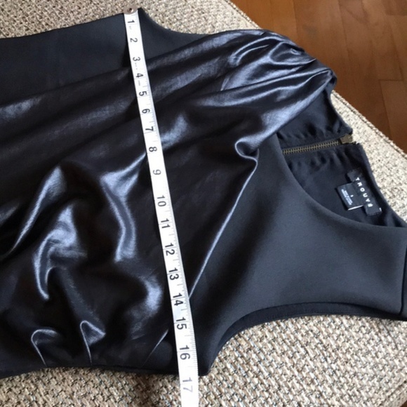 BRAND NEW Nordstrom Top - Picture 6 of 6